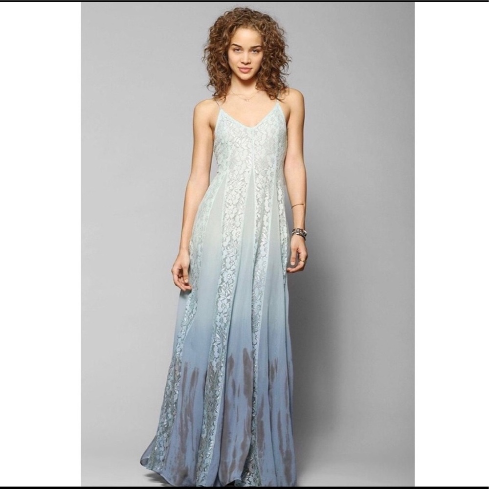 Gorgeous ombré Kimchi Blue dress from Urban!